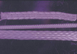 Fig. 1 :  Exemple des fibres de haut en bas : Ribbond (tissée), Glasspan  corde tissée et bande tressée