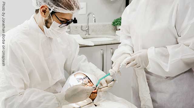 Comment gérer une extraction dentaire ?