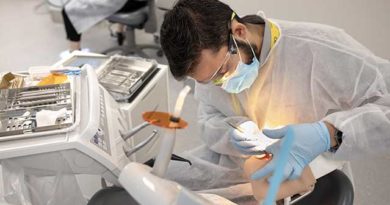 Qu'est-ce qu'un examen dentaire complet ?