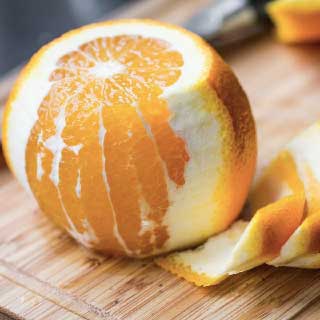Utilisation des écorces d'orange contre le tartre